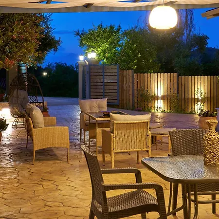 Oliva House Escape Villa