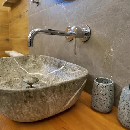 Villa Oliva House Escape *
