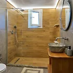 Oliva House Escape Armenades