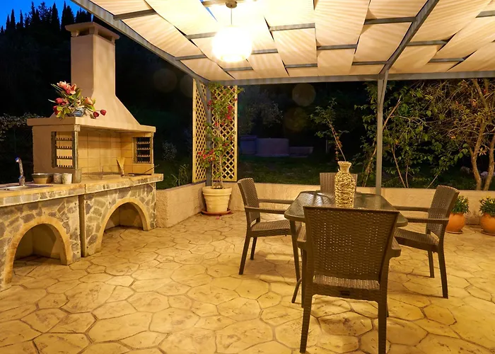 Villa Oliva House Escape Armenades